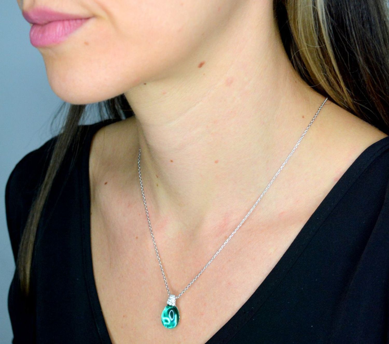 Naszyjnik damski srebrny 925 z kamieniem w kolorze turmalinu Nomination Myradiance 241508 041.png